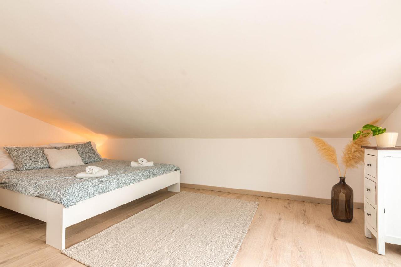 Apartment Egon Malinska Esterno foto
