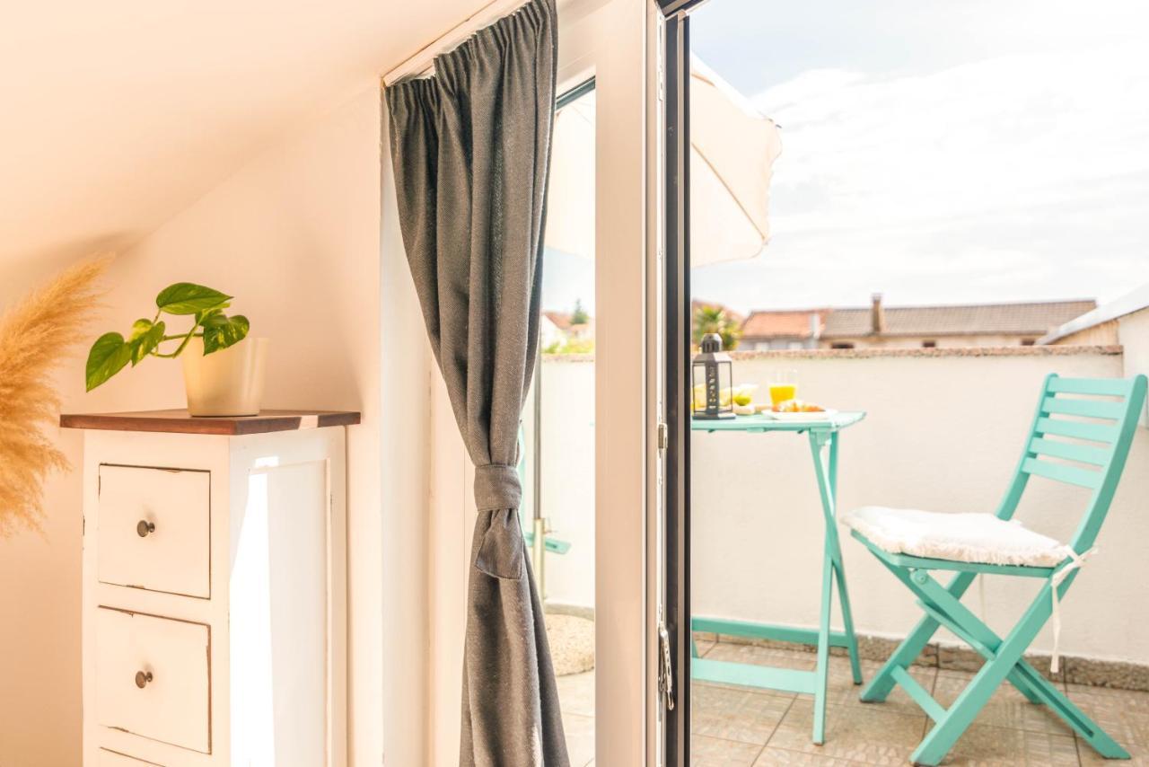 Apartment Egon Malinska Esterno foto
